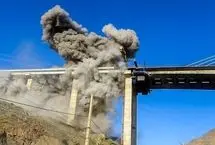 شهردار کرج: پل بی یک در عظیمیه کرج با ۹ بمب سنگین مورد اصابت قرار گرفت