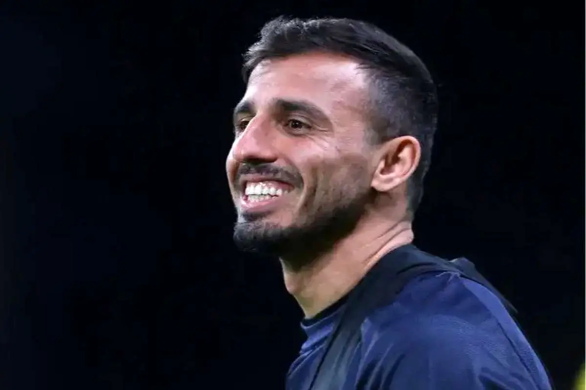 هافبک ذخیرهنشین پرسپولیس به دنبال تیم اماراتی