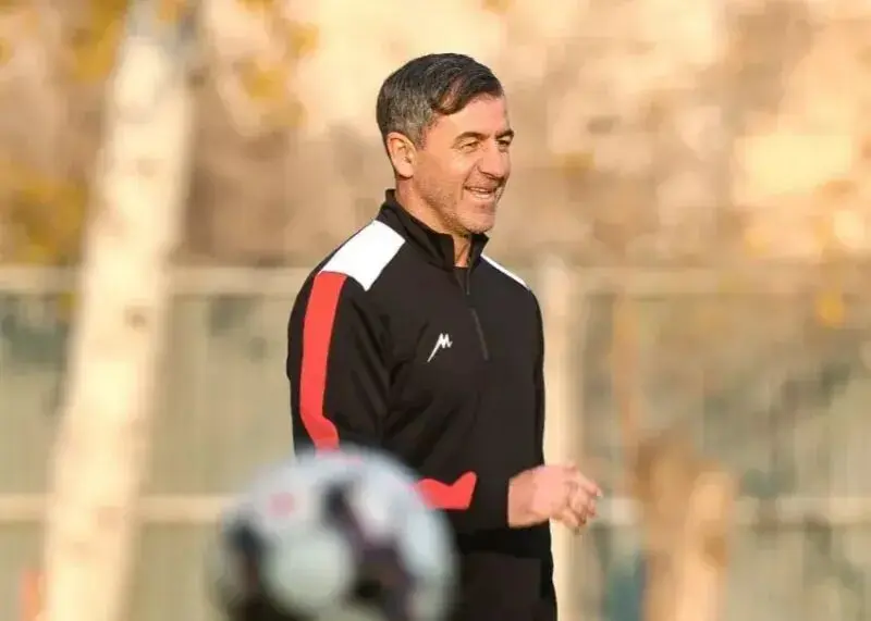 جواب باقری به تراکتوری‌ها: وقتی به من و علی دایی توهین شد خجالت کشیدم!