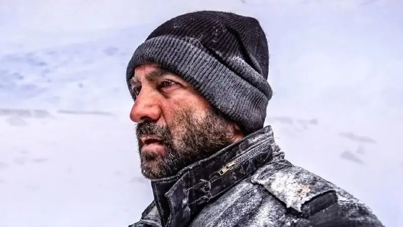 فیلم سینمایی برف آخر