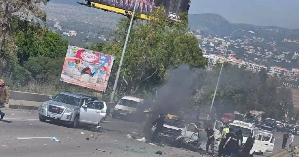 حملات پهپادی اسرائیل به ۴ خودرو در لبنان/ ۸ نفر هدف قرار گرفتند