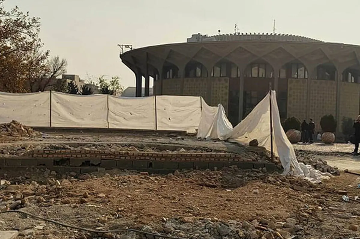 تئاتر شهر زیر تیغ لودر؛ چرا حوض تئاتر شهر نباید حذف شود؟