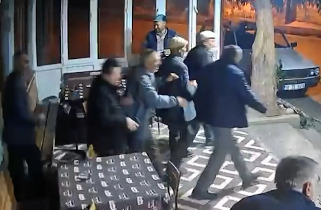 لحظه وقوع زلزله در ترکیه