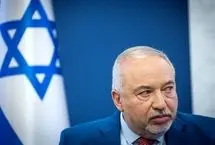 لیبرمن: نتانیاهو می‌خواهد جنگ را تا انتخابات ادامه دهد
