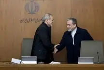 انتقاد تند از پزشکیان و عراقچی: مراقب مصاحبه‌هایتان باشید