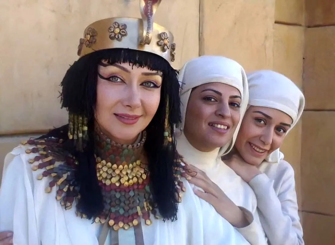 «زلیخا، بنیامین و بانو تی» در مراسم تقدیر از سریال یوسف پیامبر؛ سال 88 