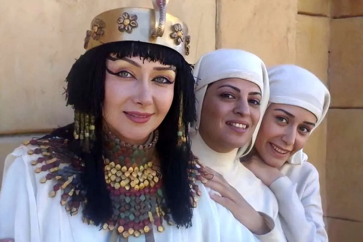 «زلیخا، بنیامین و بانو تی» در مراسم تقدیر از سریال یوسف پیامبر؛ سال 88 