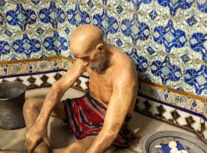 تصاویر؛ حمام گنجعلی‌خان در وضعیت هشدار