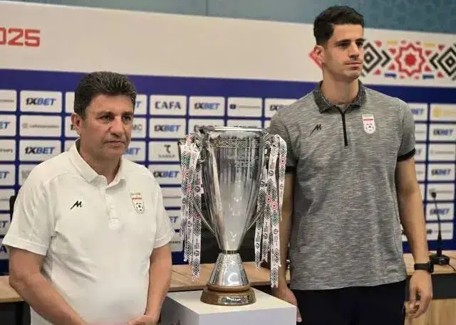 تصویر؛ پیام نیازمند در کنار بازیکن منفور پرسپولیسی‌ها!
