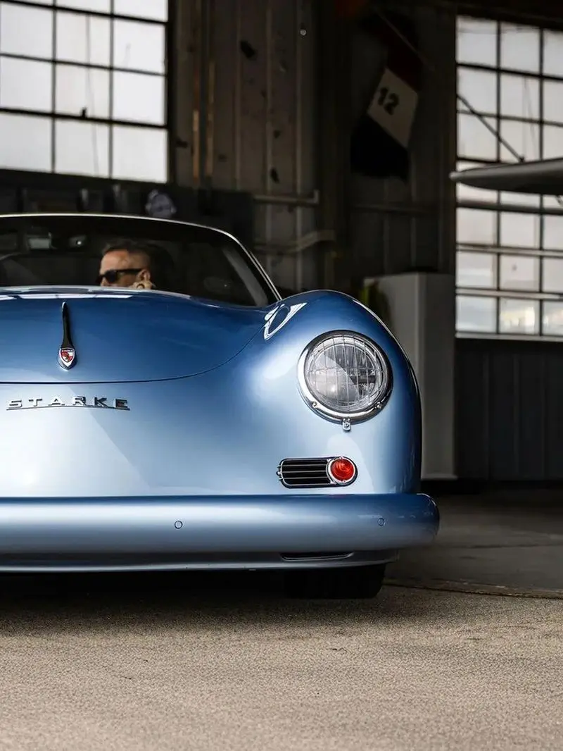 پورشه ۷۱۸ باکستر