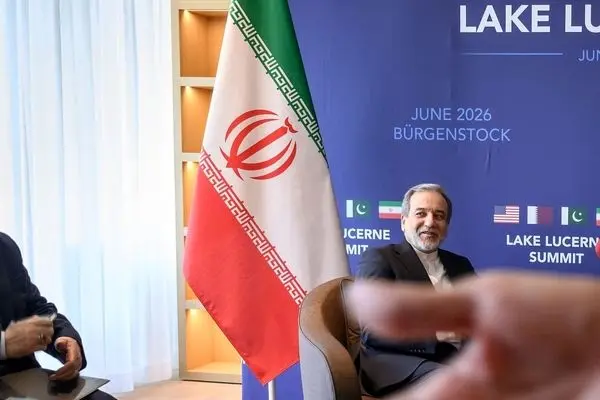 تصاویر؛ حاشیه و متن مذاکرات ایران و آمریکا در بورگن‌اشتوک 