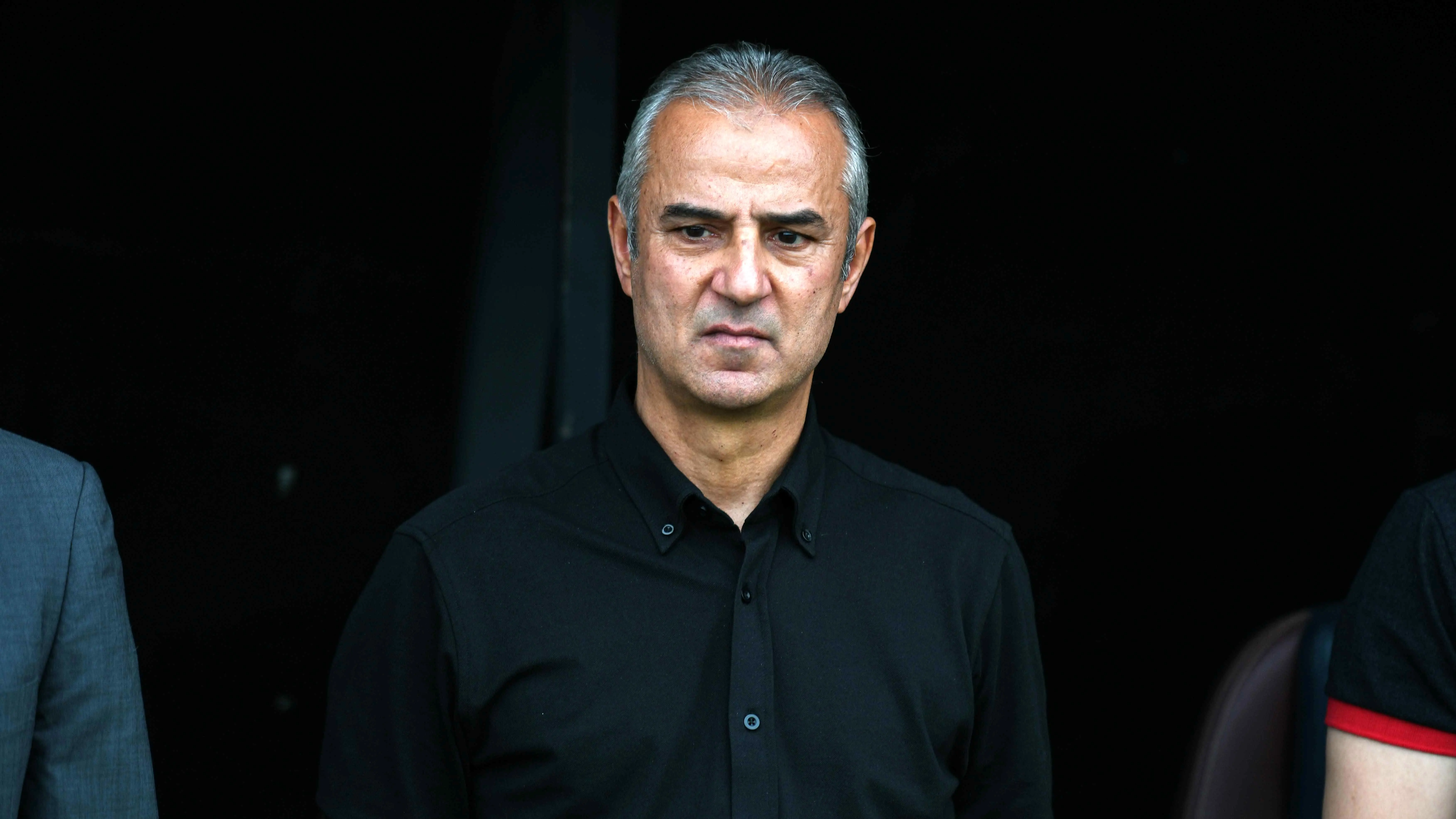 برنامه ویژه کارتال برای جوان‌گرایی پرسپولیس؛  معدل ۳۰+ ممنوع!