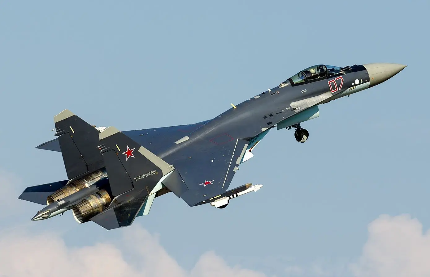 لیست خریدهای نظامی ایران/ تحلیل جالب مورخ نظامی انگلیسی خبرساز شد