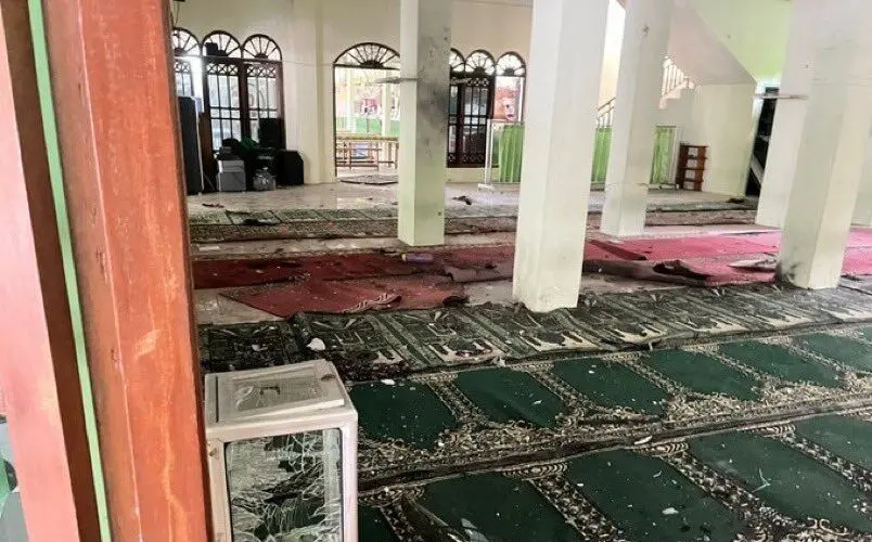 وقوع انفجار هنگام نماز جمعه در مسجدی در اندونزی
