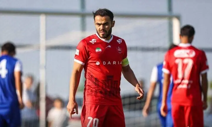 نامه مهم اورونوف به پرسپولیس پس از نیمکت‌نشینی

