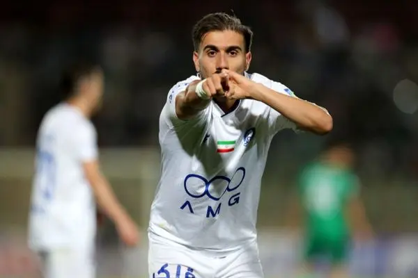 ببینید؛ گل اول استقلال به الوحدات توسط مهران احمدی دقیقه ۳۸