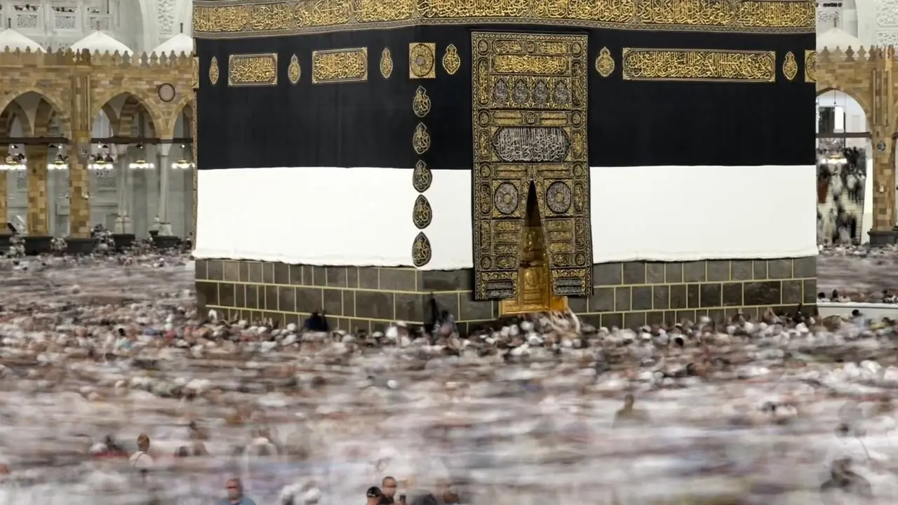 وداع حجاج با خانه خدا