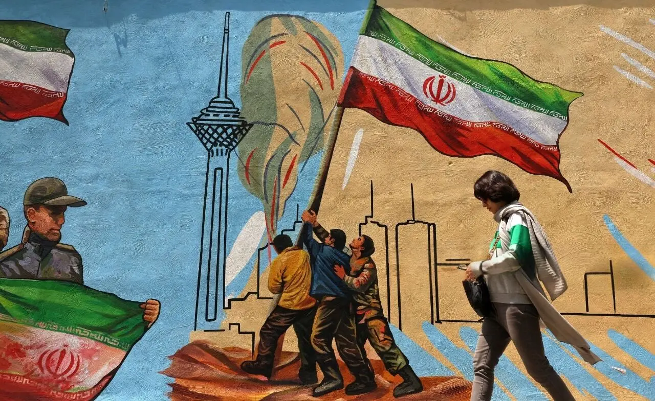 تصاویر؛ دیوارهای تهران، روایت جنگ با آمریکا و اسرائیل