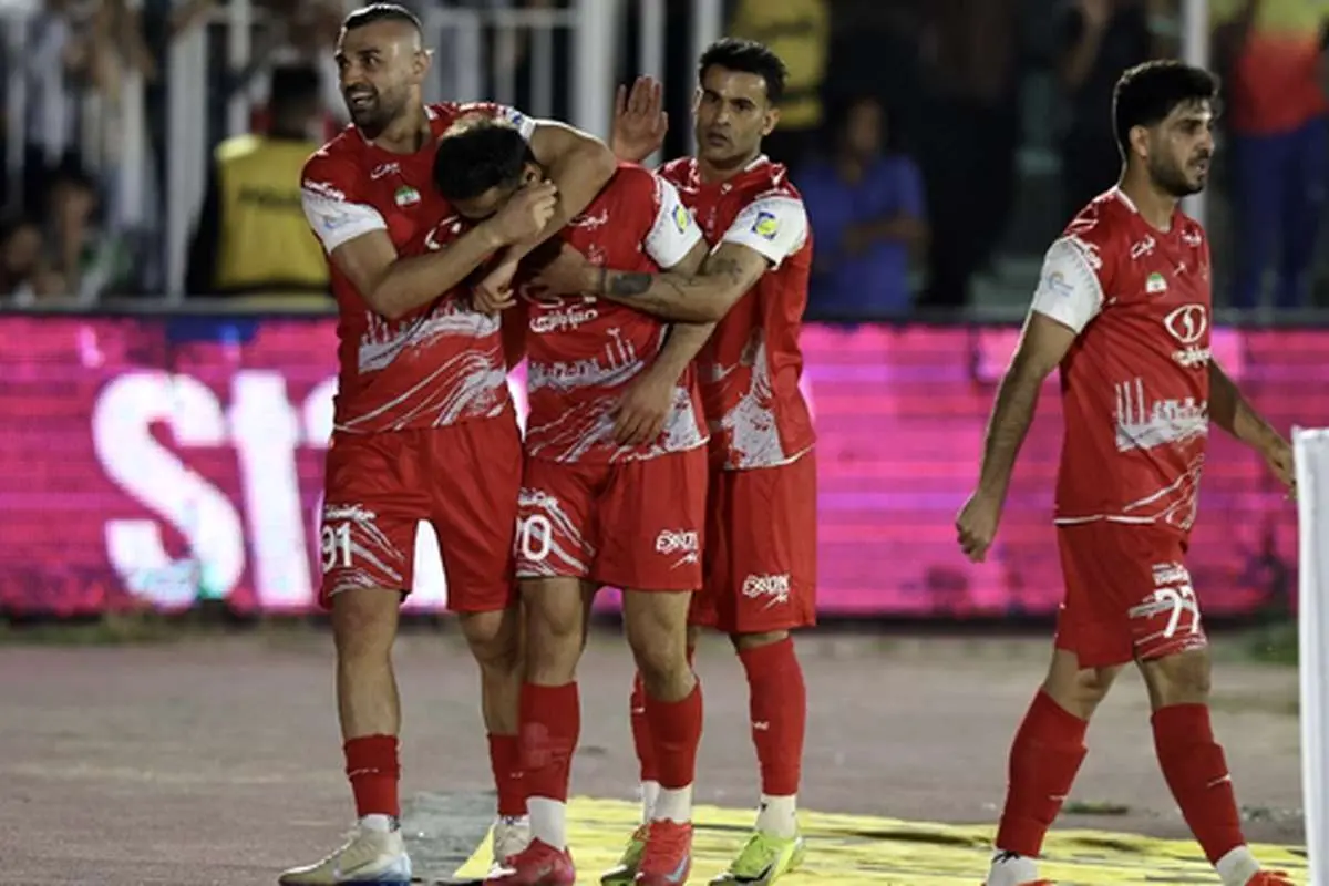 ۲ مربی خارجی پرسپولیسی میشوند