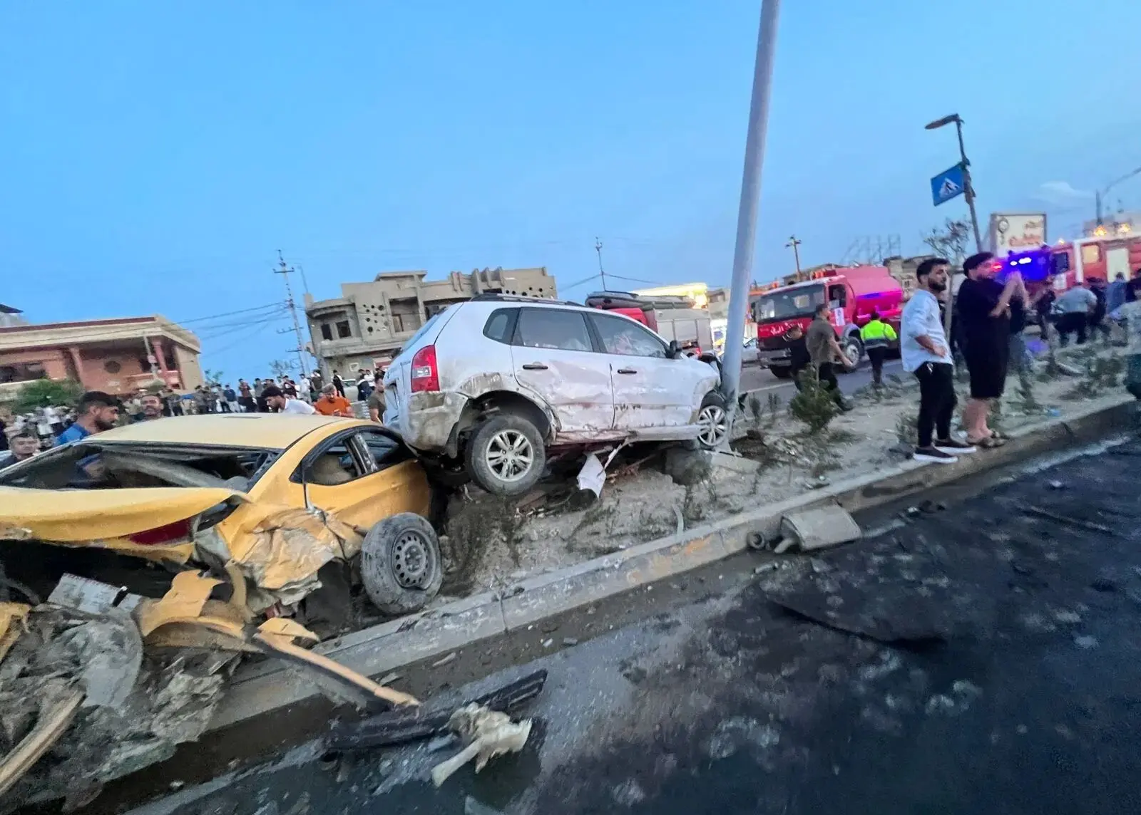 تصادف مرگبار یک کامیون با ۳۰ خودرو در عراق