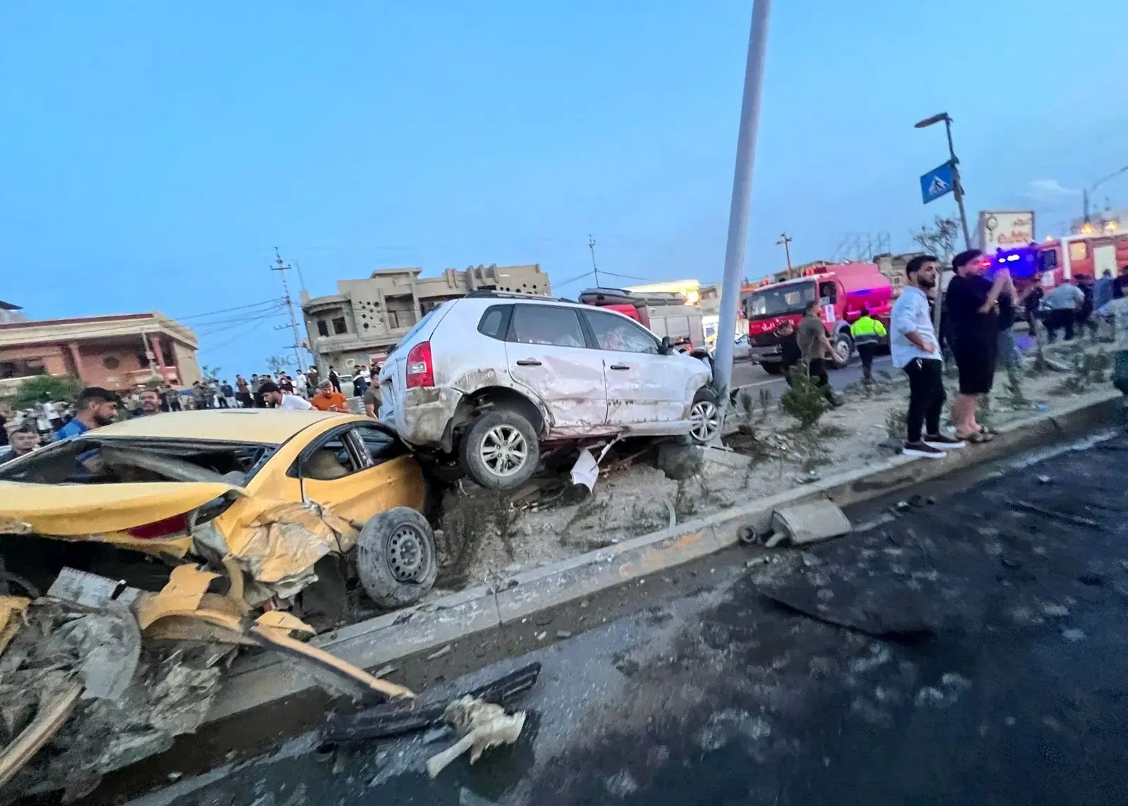 تصادف مرگبار یک کامیون با ۳۰ خودرو در عراق