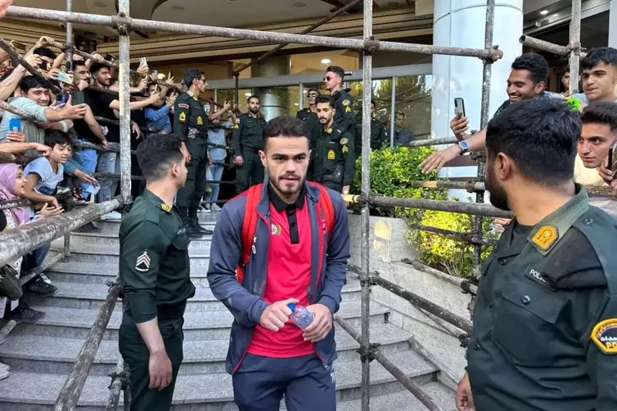 ستاره تکنیکی پرسپولیسیها روی نیمکت