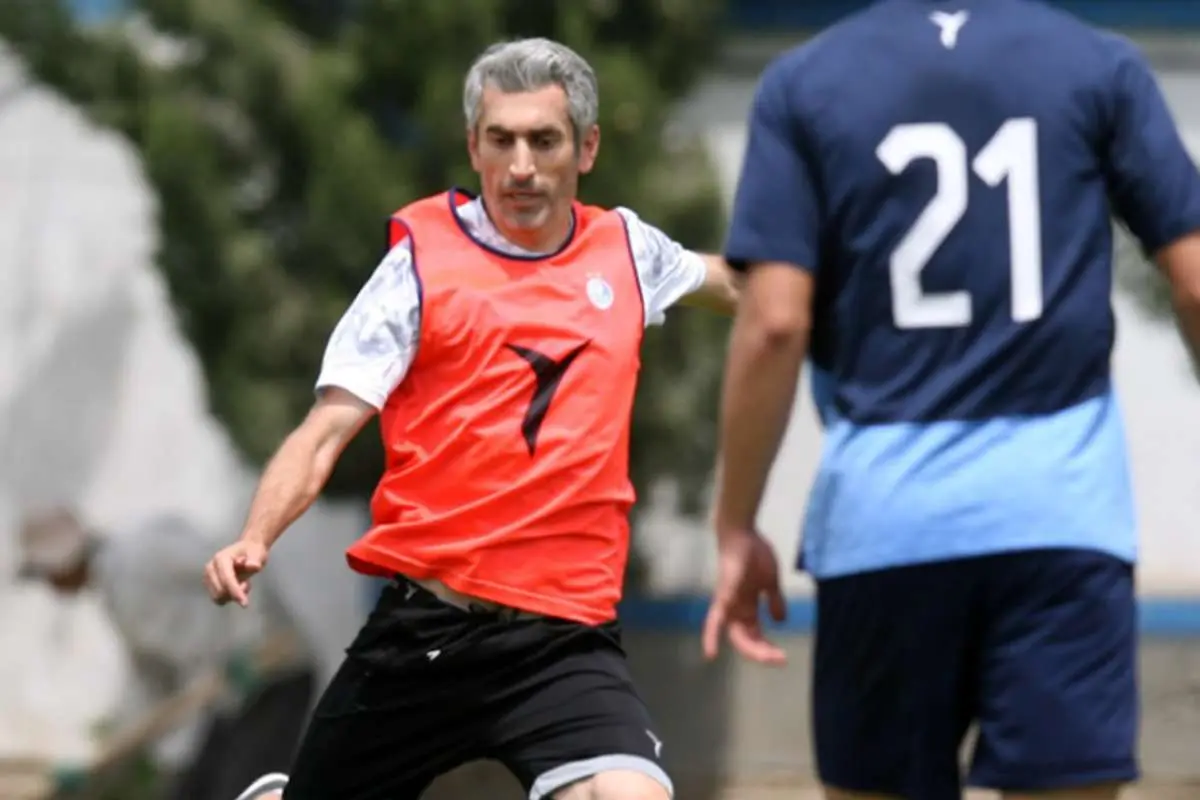 جباری بدون معرفی در تمرین مس پا به توپ شد!