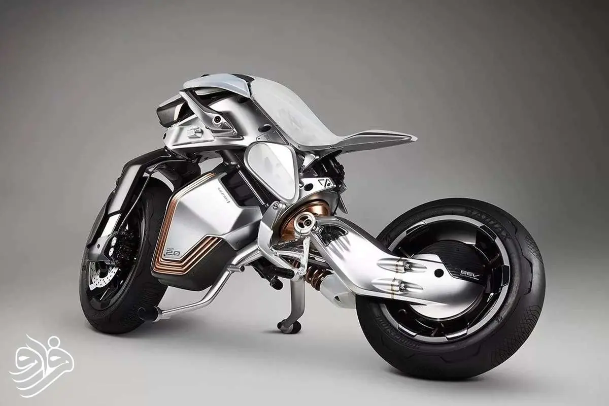 یاماها MOTOROiD: موتورسیکلت هوشمندی که جادهها را تسخیر میکند!
