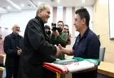 رئیس جمهور کره کجا، مسعود پزشکیان کجا!