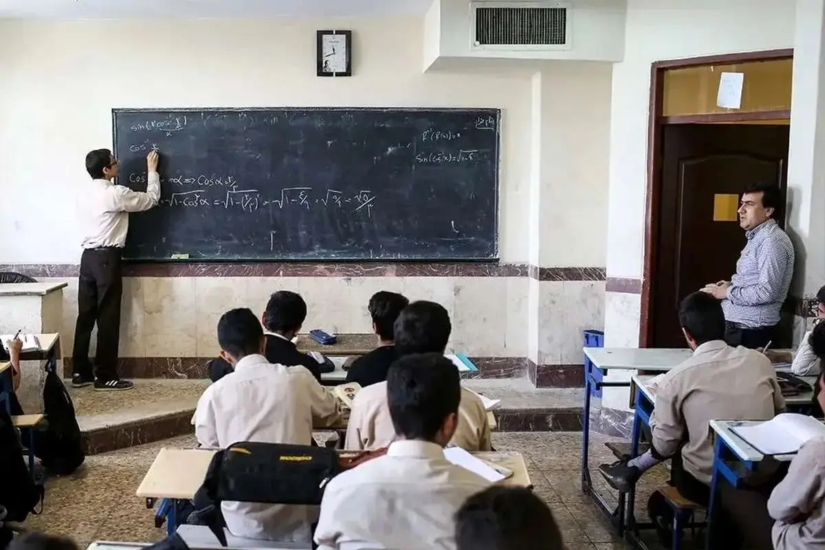 حالا که مدارس تعطیل است، والدین می توانند شهریه پرداختی را پس بگیرند؟