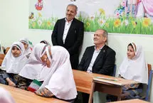 میدون پاستور؛ پزشکیان پشت نیمکت و در محضر استاد