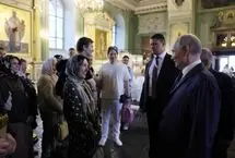 پوتین مسجد قل‌شریف در کازان دیدن کرد