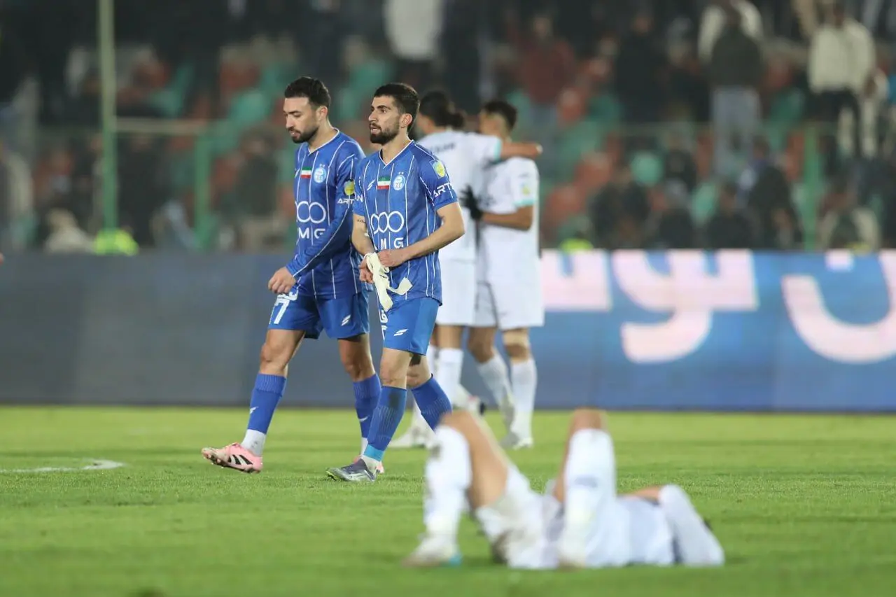 باخت ناگهانی استقلال بعد از ۸۸ روز 