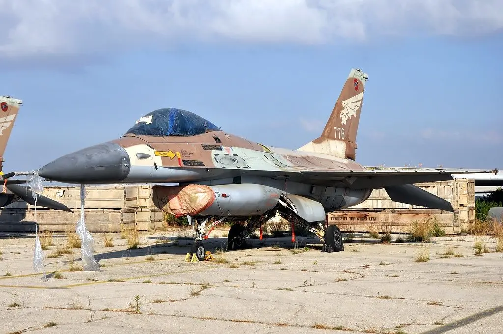 جنگنده‌های اسرائیلی چقدر پیرند؟