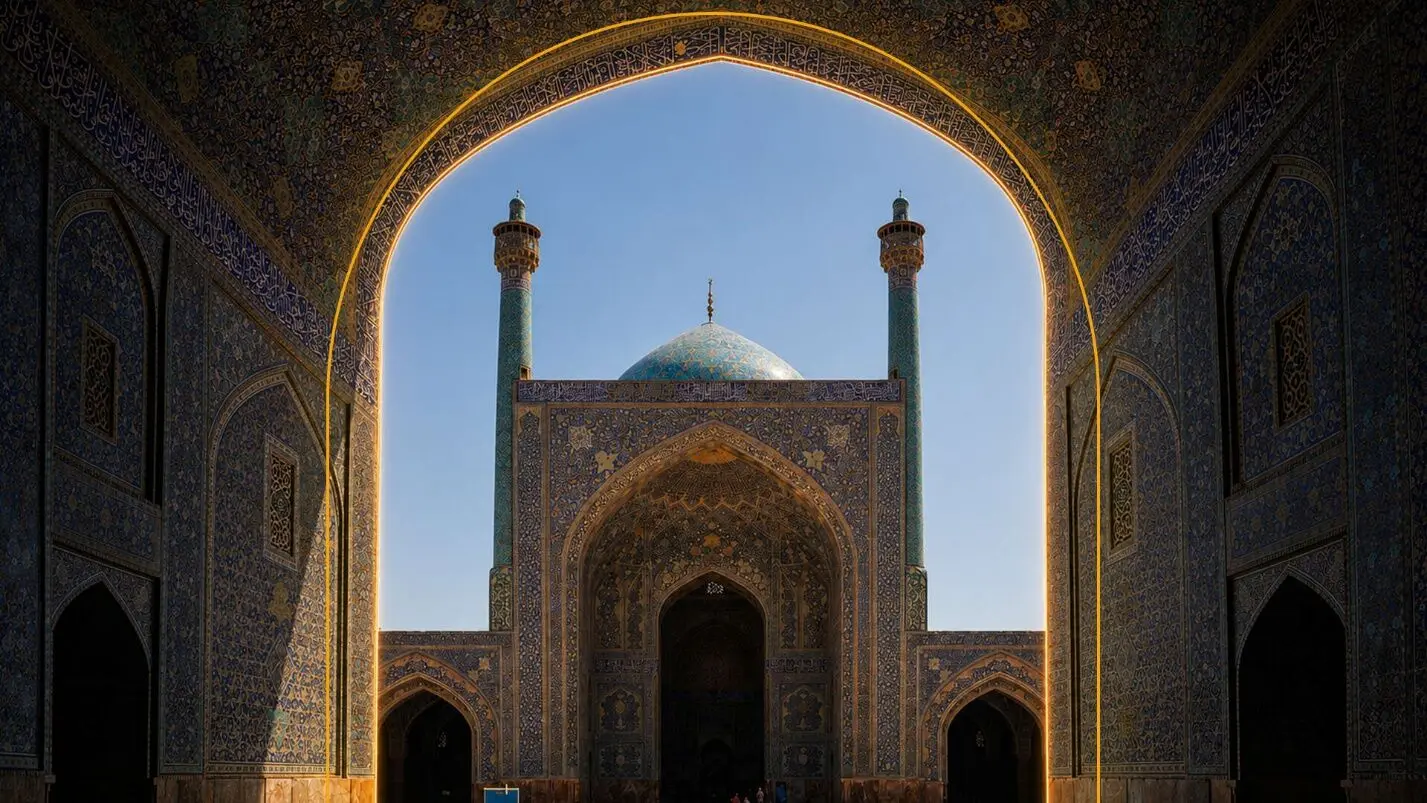 پروژه مسئولیت اجتماعی «طاق جاودان»/ پیوند هویت برند بیمه‌بازار با حفاظت از میراث فرهنگی

