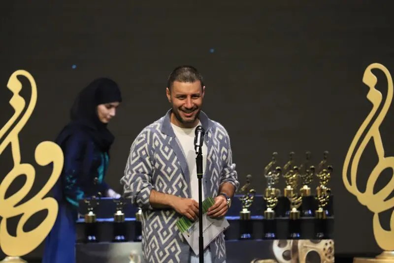 عزتی