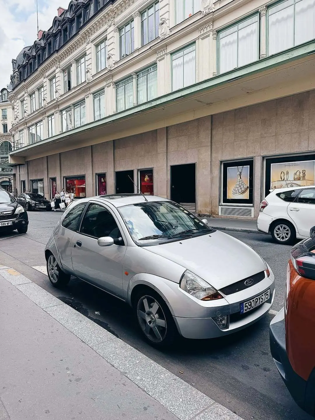 تخم‌مرغ تند و تیز فورد؛ هیولای کوچک دهه ۲۰۰۰!