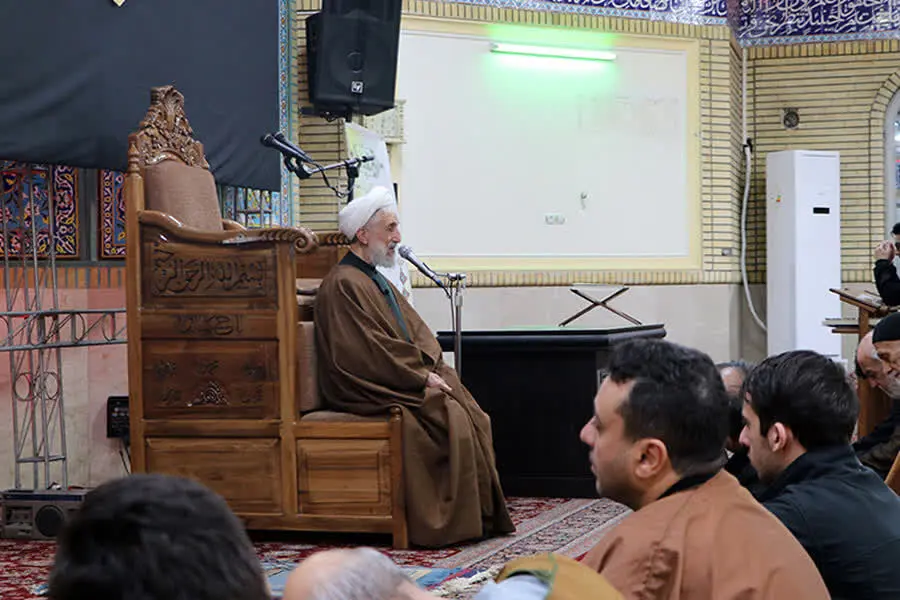 عکس؛ کاظم صدیقی در اعتکاف