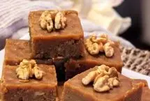طرز تهیه حلوای گردوی ارومیه؛ دسر سنتی با شیره انگور و طعمی بی‌نظیر