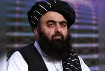 ترفند وزیر خارجه طالبان برای دور ماندن از یک زن!