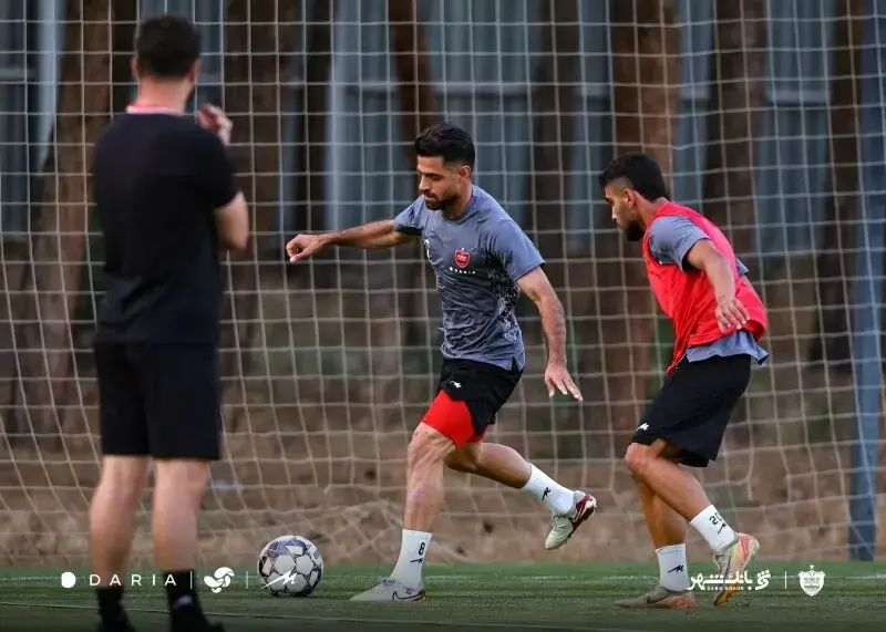 واکنش ستاره پرسپولیس به سوالی درباره تیم‌ملی؛ بگذریم!