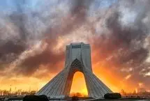 آسیب برج آزادی در پی موج انفجارهای حملات اخیر