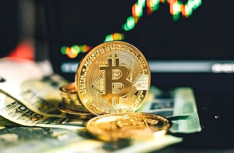 امکانات صرافی ارز دیجیتال رمزینکس