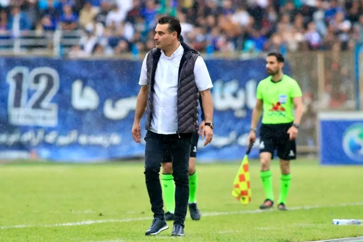 بازی جنجالی داماش در لیگ یک؛ یقه‌گیری و دعوای لیدر با گلر وسط بازی!