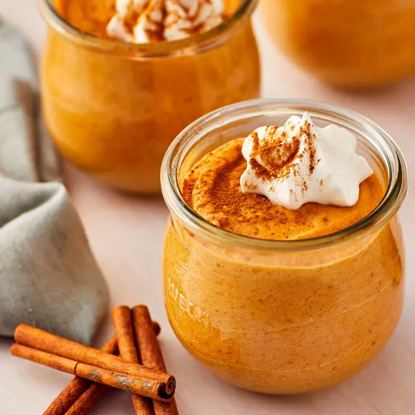 این دسر کدو حلوایی خوشمزه را برای شب یلدا درست کنید!