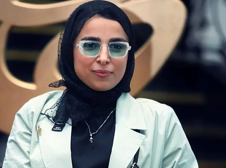 طنز یا توهین زینب موسوی؟ جنجال جدید «امپراطور کوزکو» بر سر شاهنامه