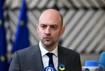 فرانسه خواستار مذاکرات فوری برای از سرگیری دریانوردی در تنگه هرمز شد