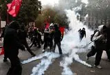 پاریس ملتهب و زوجی که انگار نه انگار خیابان‌ها ناآرام است