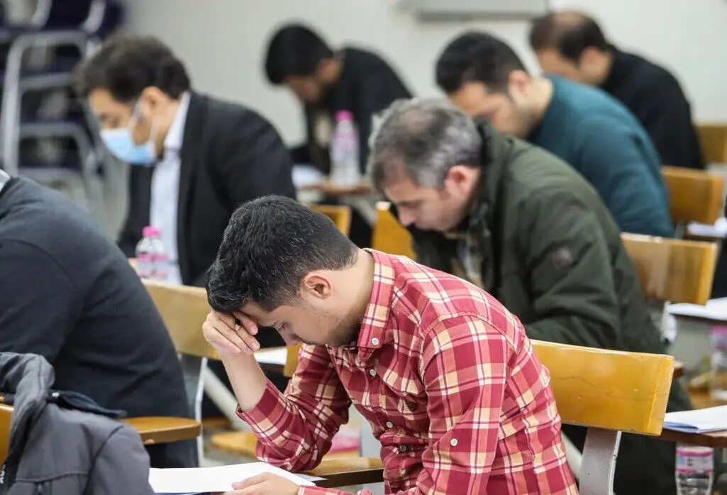 داوطلبان آزمون استخدامی آموزش و پرورش معترضند/ علت چیست؟
