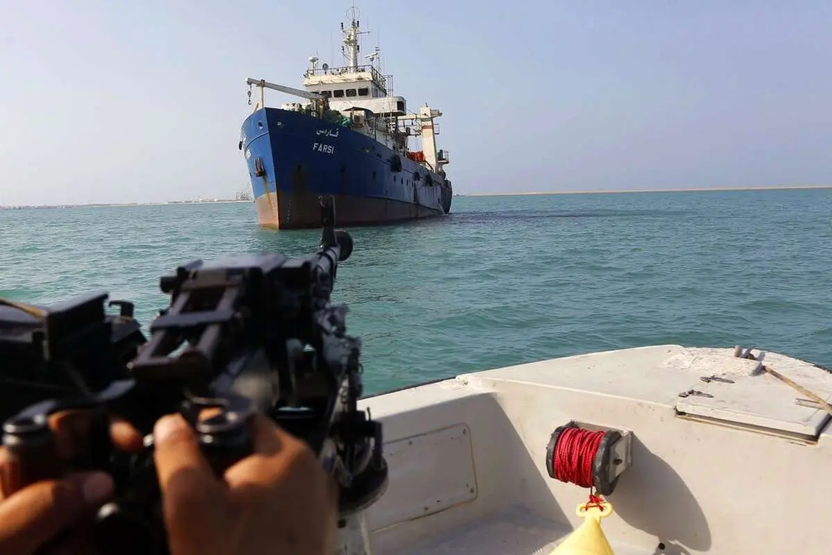 توقیف یک شناور با پرچم سوئیس‌لند در خلیج فارس